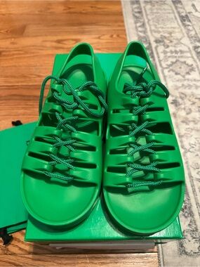 Bottega Veneta Green Strappy Jelly Sandals